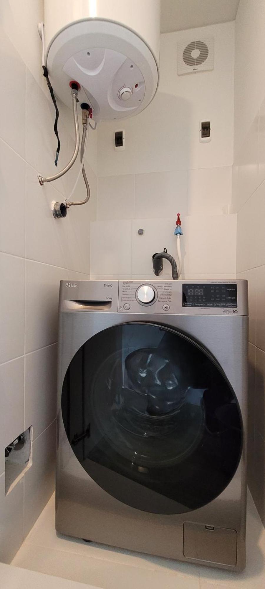 Acogedor Y Hermoso 1br En El Centro De Barranco Con Garaje Appartamento *